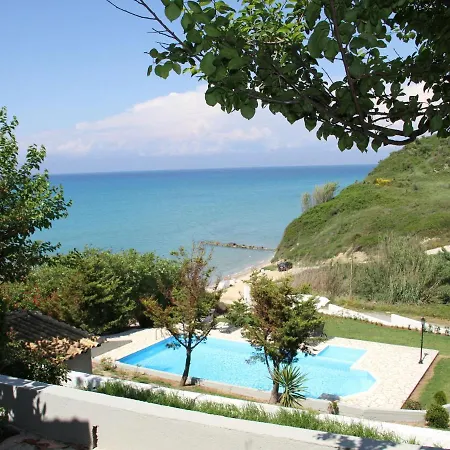 Villa Spacious On Sea In Corfu *