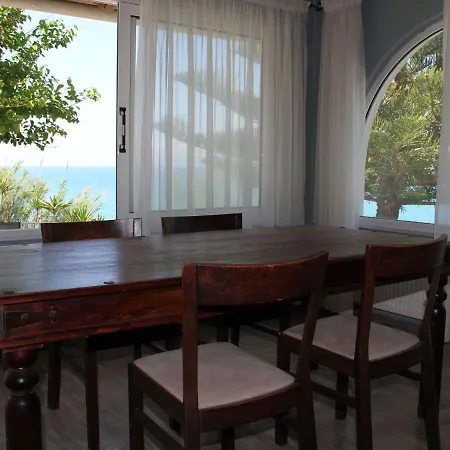 Villa Spacious On Sea In Corfu *